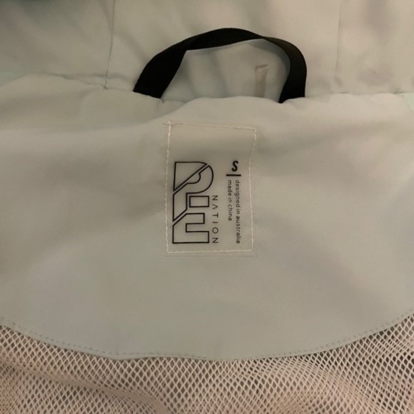 PE Nation Ligth Jacket Size Small - Picture 2 of 5
